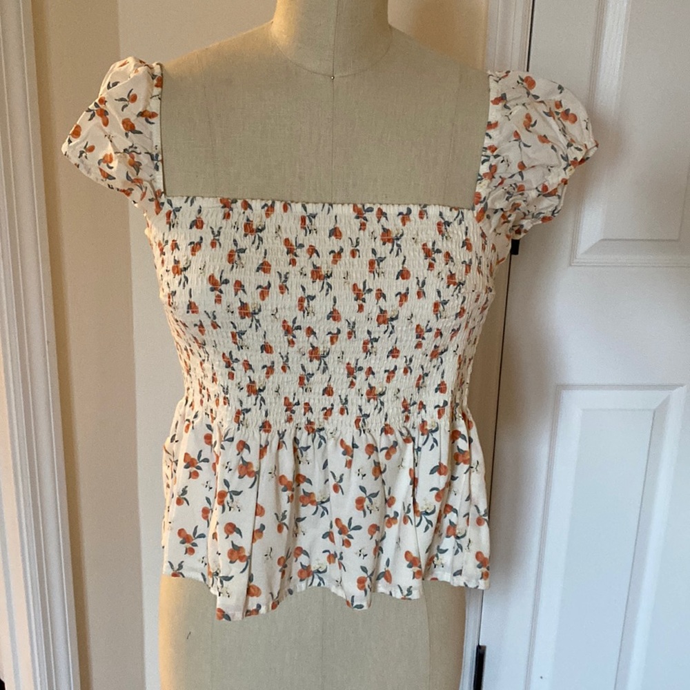 Abercrombie and Fitch peach top